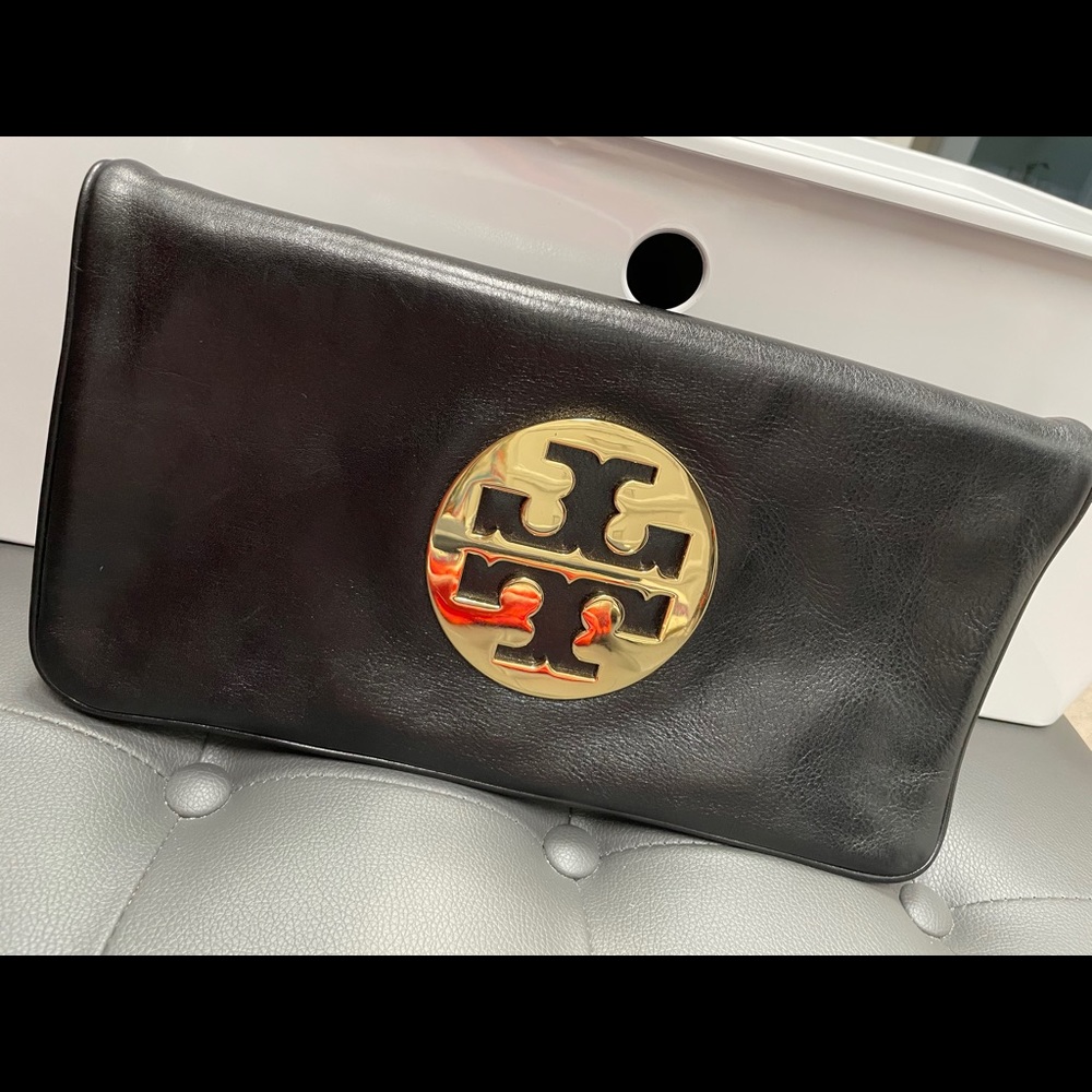 Tory Burch logo clutch & shoulder bag